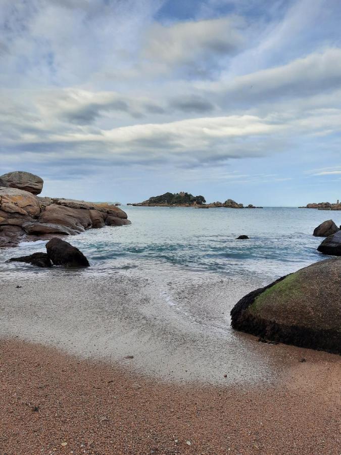 Appartement Plage De Trestraou 45M2 Perros-Guirec Eksteriør bilde